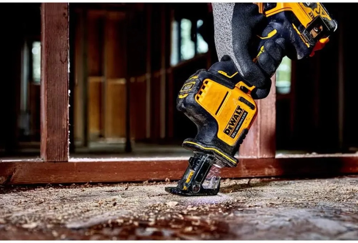 DEWALT DCS369 20V MAX* 왕복톱, 한  - Reciprocating Saw Cordless 리뷰 및 가격